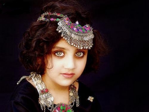 The most beautiful eyes in the world from Afghanistan