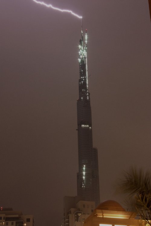 dubai tower comparison. dubai burj lighting 01