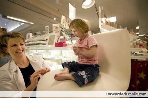 smallest-woman-in-world-004