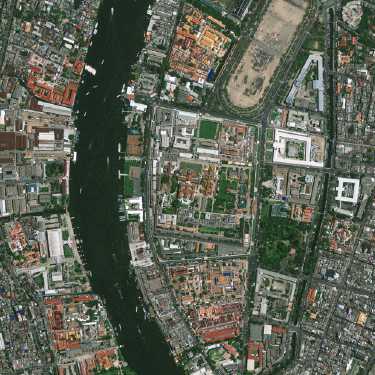 earth-from-425-miles-Grand-Palace-bangkok