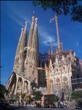 top10 beautiful buildings la 
sagrada Familis spain