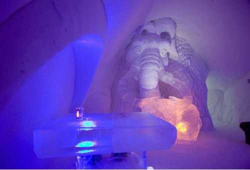 cartoon themed ice hotel in finland 9